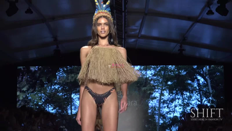 AGUACLARA SWIMWEAR 4K _ 2020 Bikini Fashion Show _ Miami Swim Week 2019.webm_201.jpg